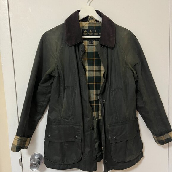 Barbour Beadnell Jacket in Sage - Picture 4 of 5
